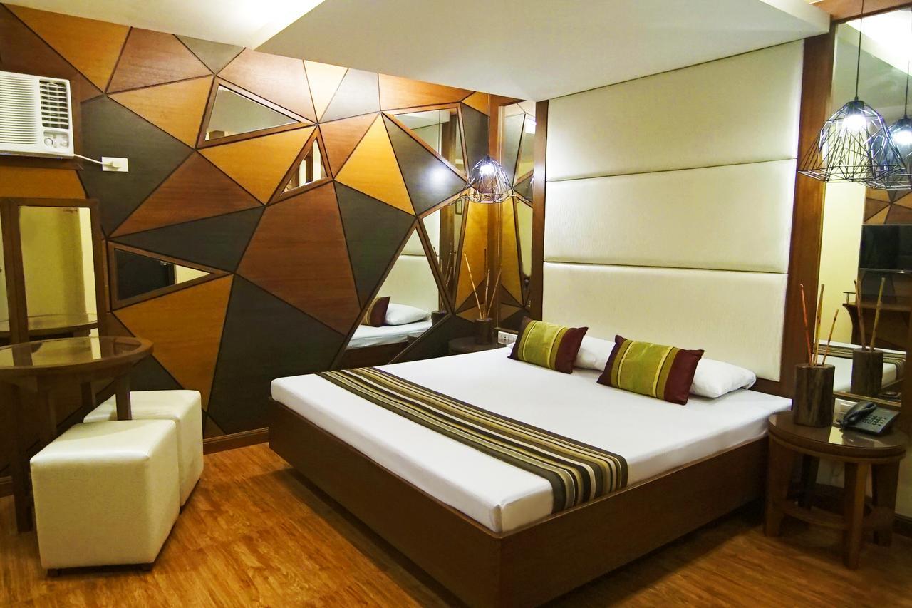 Hotel 2016 Манила Екстериор снимка