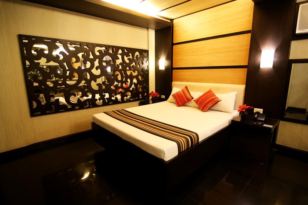 Hotel 2016 Манила Екстериор снимка